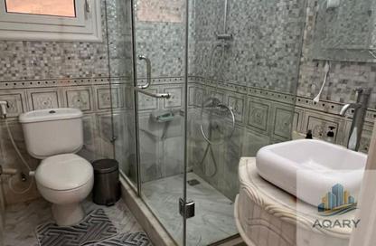 Apartment - 5 Bedrooms - 5 Bathrooms for rent in South Entrance 1 St. - El Shamaliat District - 6 October City - Giza