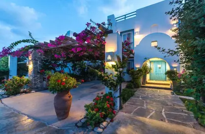 Chalet - 3 Bedrooms - 2 Bathrooms for sale in Mountain View - Ras Al Hekma - North Coast