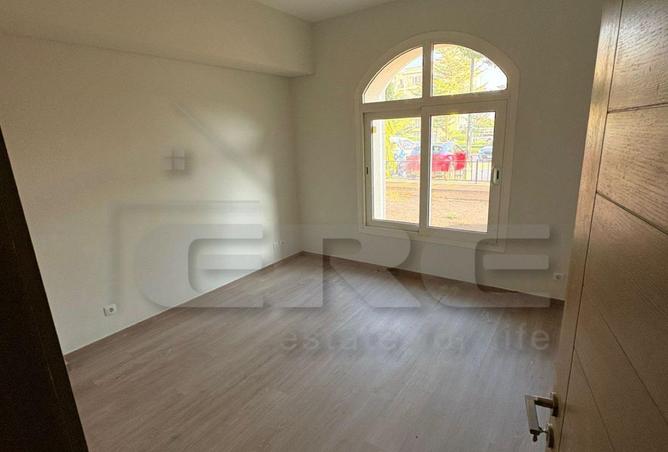 8610864 - Property Image 3