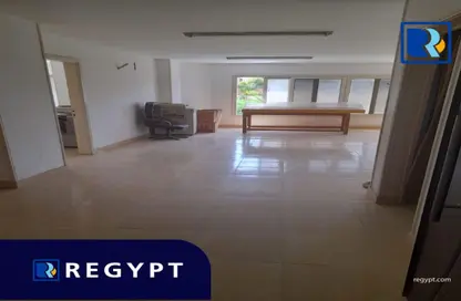 مساحات مكتبية - استوديو - 2 حمامات للايجار في مركز القاهرة الجديدة - شارع التسعين الشمالي - التجمع الخامس - مدينة القاهرة الجديدة - القاهرة