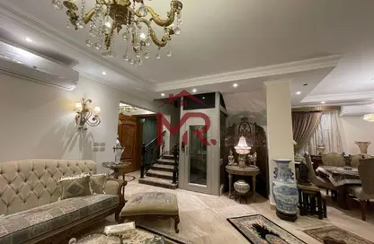 منزل مزدوج - 5 غرف نوم - 5 حمامات للبيع في فيليت - كمبوندات التجمع الخامس - التجمع الخامس - مدينة القاهرة الجديدة - القاهرة منزل مزدوج - 5 غرف نوم - 5 حمامات للبيع في فيليت - كمبوندات التجمع الخامس - التجمع الخامس - مدينة القاهرة الجديدة - القاهرة