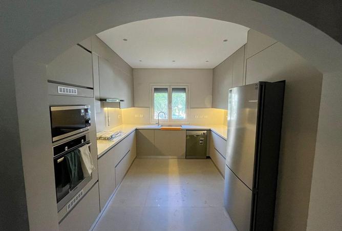 61200679 - Property Image 3