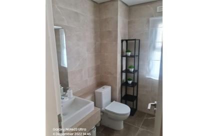 Apartment - 2 Bedrooms - 2 Bathrooms for sale in Village West - Sheikh Zayed Compounds - Sheikh Zayed City - Giza