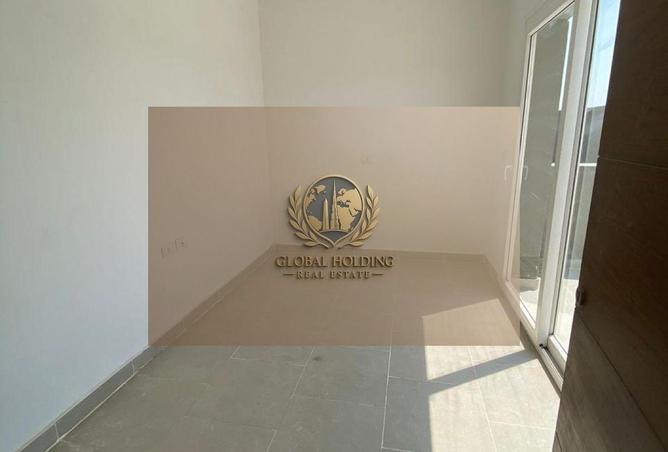 8581191 - Property Image 2