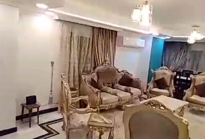 8678741 - Property Image 2