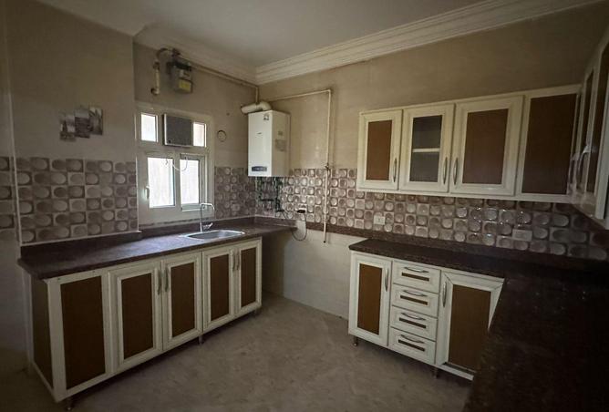 8618835 - Property Image 2