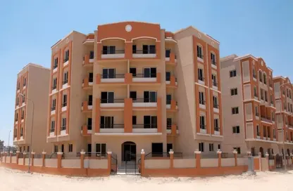 Apartment - 3 Bedrooms - 2 Bathrooms for sale in Tesla Residence - Al Wahat Road - 6 October City - Giza