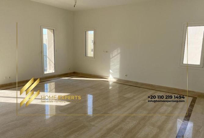 93252309 - Property Image 3