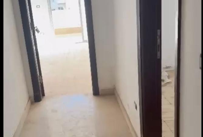 شقة بغرفتي نوم في فيلدج جاردن قطامية، صورة ٢ من ٣