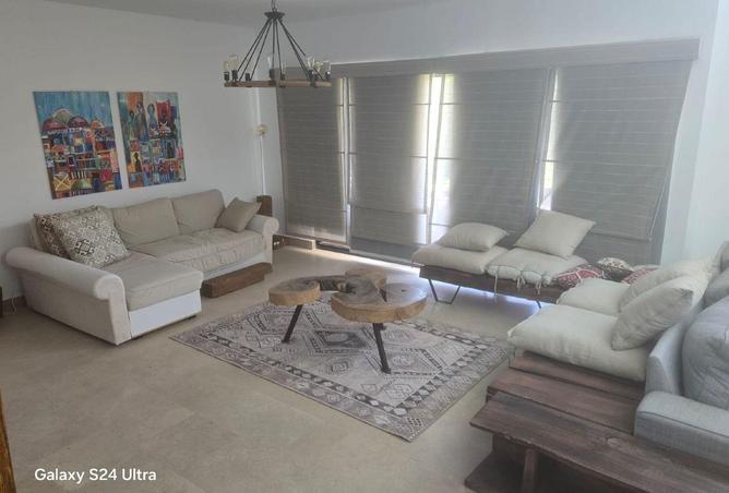 57245201 - Property Image 2