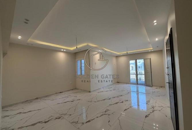 57754403 - Property Image 2