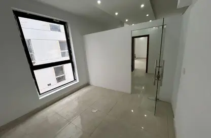 مساحات مكتبية - استوديو - 2 حمامات للبيع في وان قطامية - كمبوندات القطامية - القطامية - مدينة القاهرة الجديدة - القاهرة