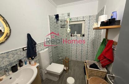 شقة - 3 غرف نوم - 2 حمامات للايجار في ميدان اسوان - العجوزة - الجيزة