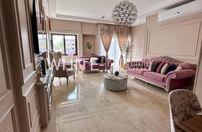 Apartment - 3 Bedrooms - 2 Bathrooms for sale in Fifth Square - The 5th Settlement - New Cairo City - Cairo Apartment - 3 Bedrooms - 2 Bathrooms for sale in Fifth Square - The 5th Settlement - New Cairo City - Cairo