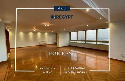 Office Space - 5 Bedrooms - 3 Bathrooms for rent in Cornish El Nile St. - Maadi - Hay El Maadi - Cairo
