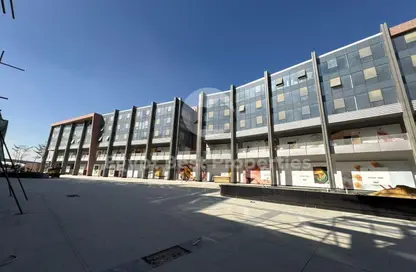 Office Space - 3 Bedrooms - 3 Bathrooms for sale in One Ninety Mall - South Teseen St. - The 5th Settlement - New Cairo City - Cairo