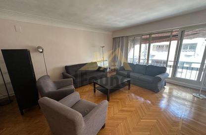 Apartment - 3 Bedrooms - 4 Bathrooms for rent in Ibn Zinky St. - Zamalek - Cairo