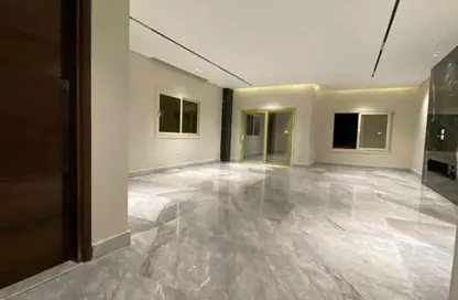 Apartment - 3 Bedrooms - 3 Bathrooms for sale in The Address East - 90 Street - The 5th Settlement - New Cairo City - Cairo