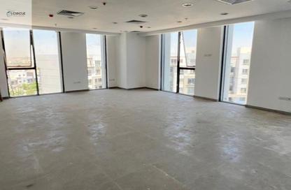 Office Space - Studio - 2 Bathrooms for rent in Hyde Park Business District Mall - South Teseen St. - The 5th Settlement - New Cairo City - Cairo