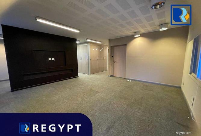 70099093 - صورة العقار 3