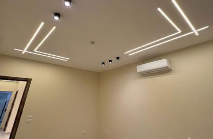 Co-Working Space - Studio - 1 Bathroom for rent in Lake View Residence 2 - 5th Settlement Compounds - The 5th Settlement - New Cairo City - Cairo
