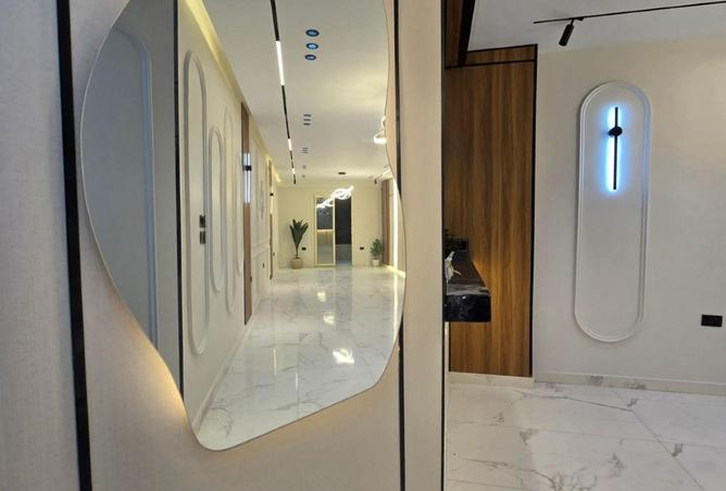 2OriRgsuS5w - Property Main Image