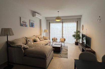 Chalet - 2 Bedrooms - 3 Bathrooms for rent in Hacienda West - Ras Al Hekma - North Coast