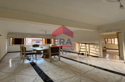 Apartment - 2 Bedrooms - 1 Bathroom for sale in Al Mohandes Ibrahim Othman St. - Mohandessin - Giza