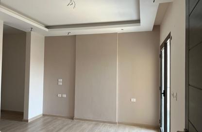 Apartment - 3 Bedrooms - 3 Bathrooms for sale in The Address East - 90 Street - The 5th Settlement - New Cairo City - Cairo