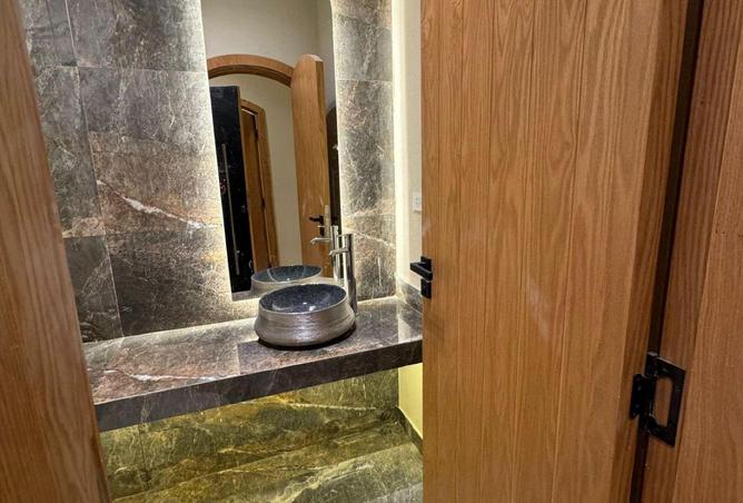72441437 - Property Image 3