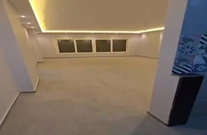 شقة - 2 غرف نوم - 2 حمامات للايجار في اللوتس الشمالي - حى اللوتس - مدينة القاهرة الجديدة - القاهرة