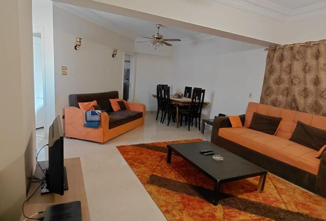 8514346 - Property Image 2