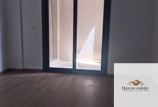 73493557 - Property Main Image