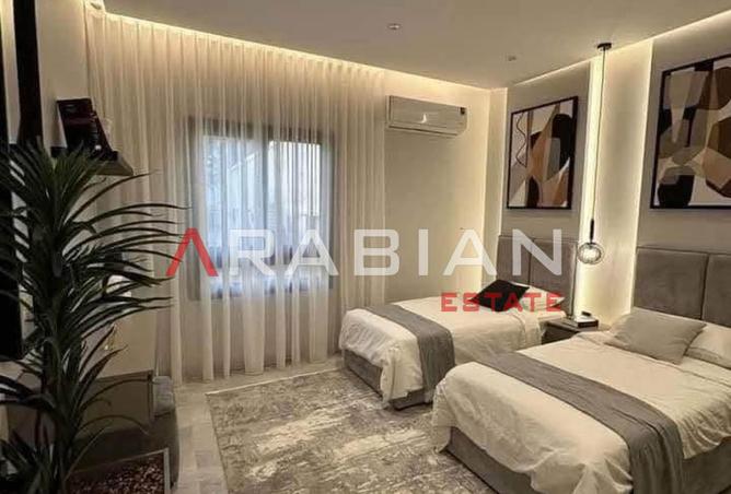 98012409 - Property Main Image