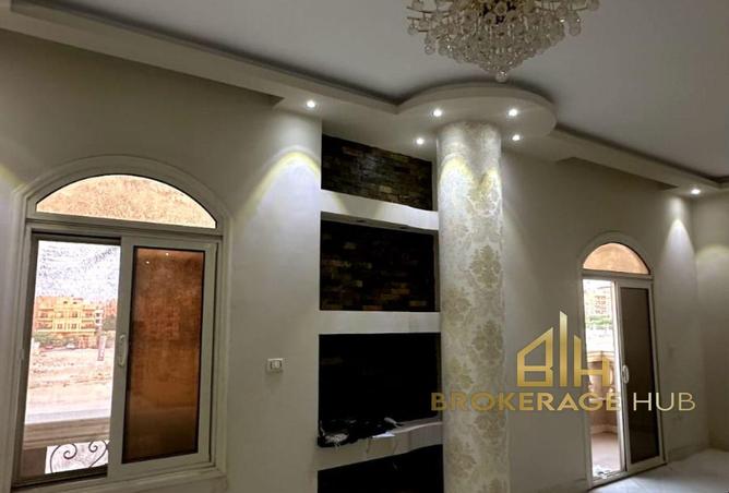 8596196 - Property Image 2