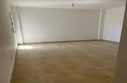 Apartment - 3 Bedrooms - 2 Bathrooms for rent in B12 - Madinaty - Cairo