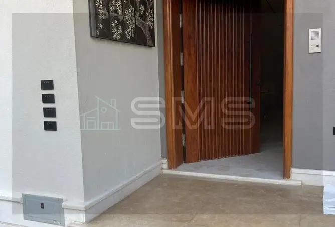 111586304 - Property Image 3