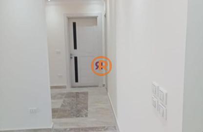 Office Space - Studio - 3 Bathrooms for rent in Grand Gate - Zahraa El Maadi - Hay El Maadi - Cairo