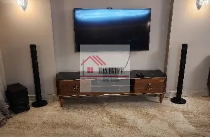 Apartment - 3 Bedrooms - 3 Bathrooms for rent in Al Batal Ahmed Abd El Aziz St. - Mohandessin - Giza