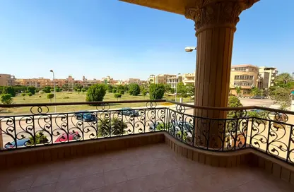 شقة - 3 غرف نوم - 3 حمامات للايجار في شارع الشيماء - المنطقة و - حى جنوب الاكايمية - مدينة القاهرة الجديدة - القاهرة