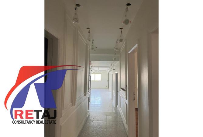 8666965 - Property Image 2