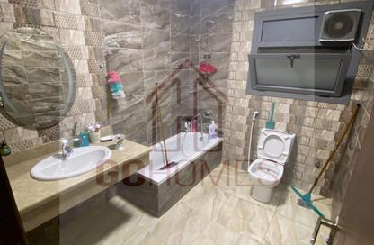 Apartment - 3 - 2 for sale in Zahraa El Maadi - Hay El Maadi - Cairo