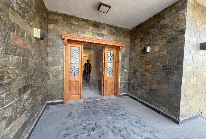 8610580 - Property Image 2