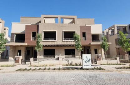 Twin House - 3 Bedrooms - 5 Bathrooms for sale in New Giza - Cairo Alexandria Desert Road - 6 October City - Giza