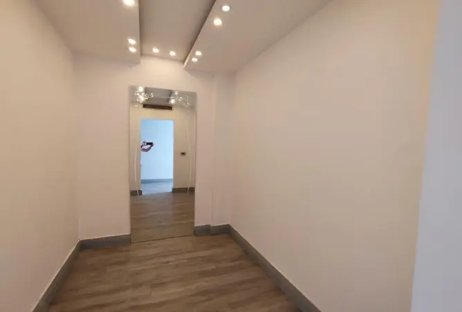 74580227 - Property Image 3