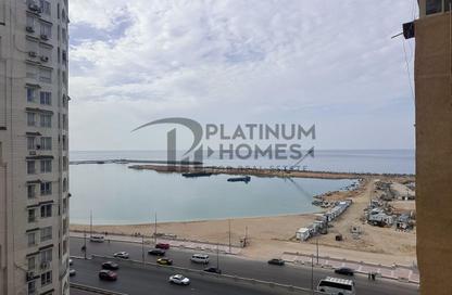 Apartment - 3 Bedrooms - 2 Bathrooms for sale in El Gaish Road - Sidi Beshr - Hay Awal El Montazah - Alexandria