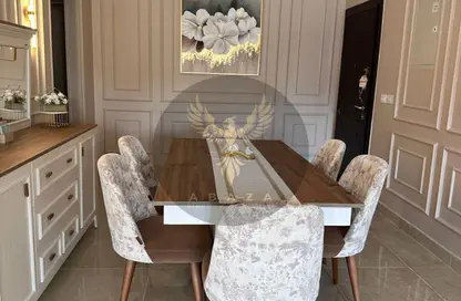 شقة - 3 غرف نوم - 2 حمامات للبيع في مون ريزيدنس - فيفث سكوير - التجمع الخامس - مدينة القاهرة الجديدة - القاهرة