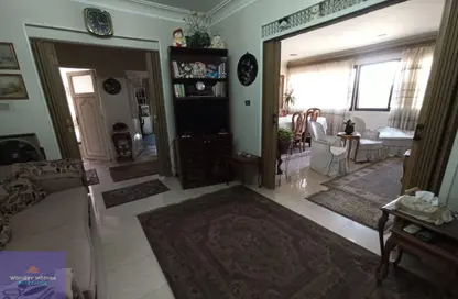 شقة - 3 غرف نوم - 2 حمامات للبيع في سرايات المعادي - حي المعادي - القاهرة