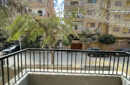 Apartment - 2 Bedrooms - 2 Bathrooms for sale in 2nd District - 6 October City - Giza