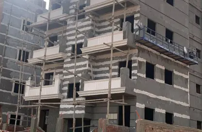 Apartment - 3 Bedrooms - 2 Bathrooms for sale in Al Nawadi St - Hadayek October - 6 October City - Giza